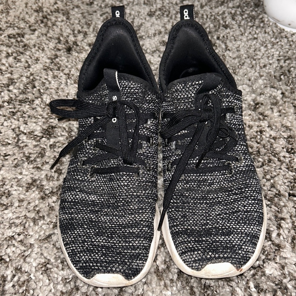 Adidas tennis shoes